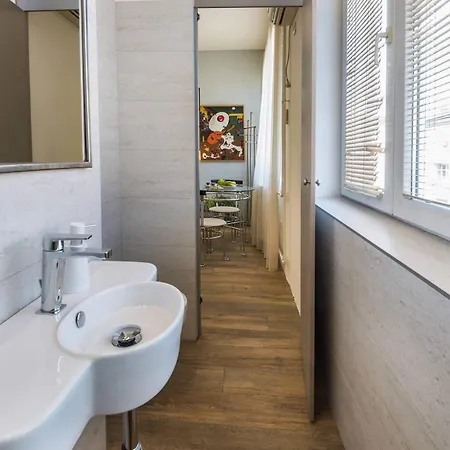 Studio Monument Apartment